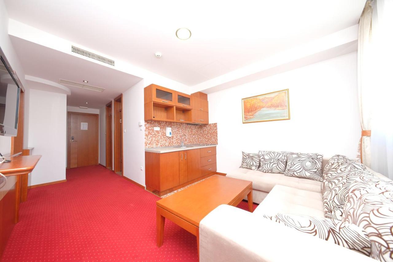 Motel Mujanic Sarajevo Mostarsko Raskrsce Exterior foto